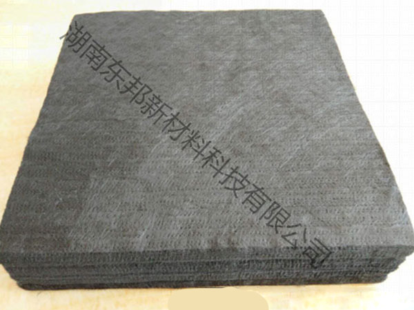 瀝青基碳纖維針刺復(fù)合氈